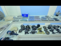 Salón de exposiciones 6